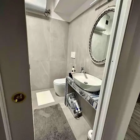 Cozy Design In Porta Maggiore. *